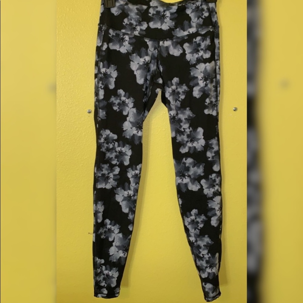 Old Navy Activewear leggings